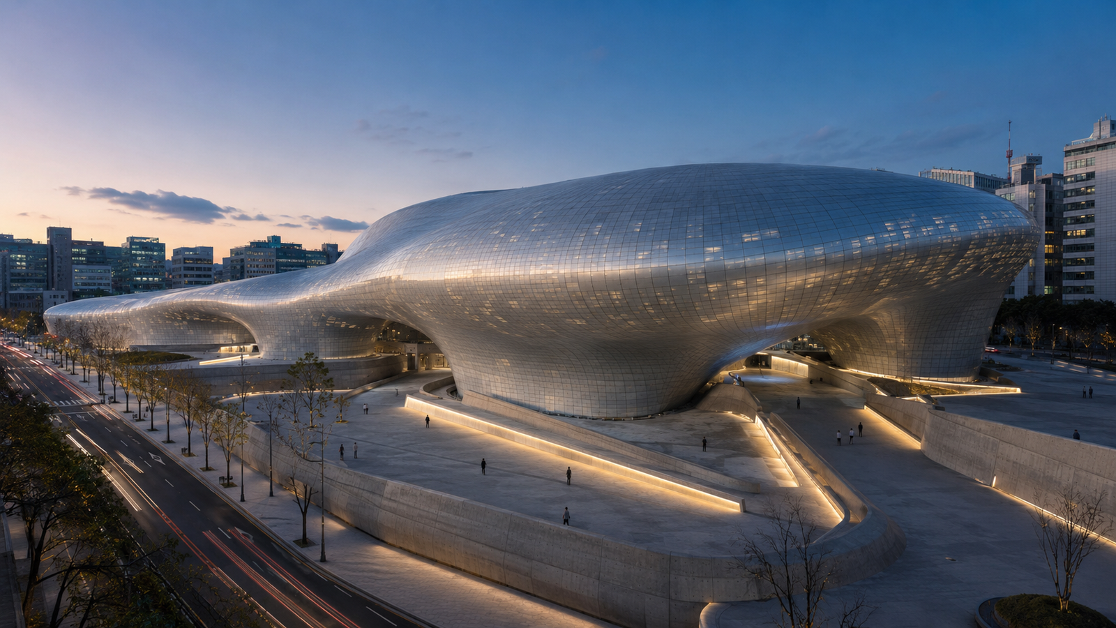 Curved architectural forms of Dongdaemun Design Plaza in Seoul